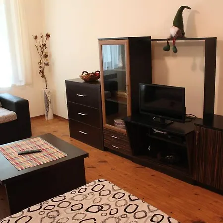 Appartement In Forest Glade *
