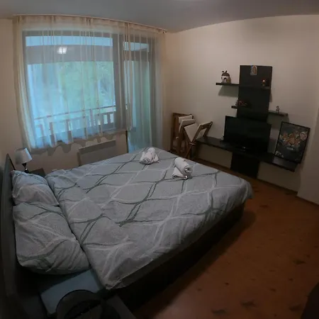 Appartement In Forest Glade *