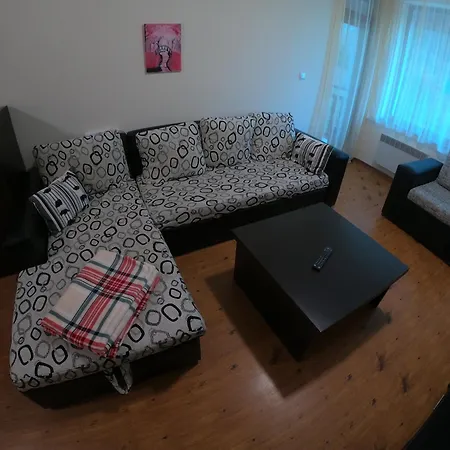 In Forest Glade Appartement